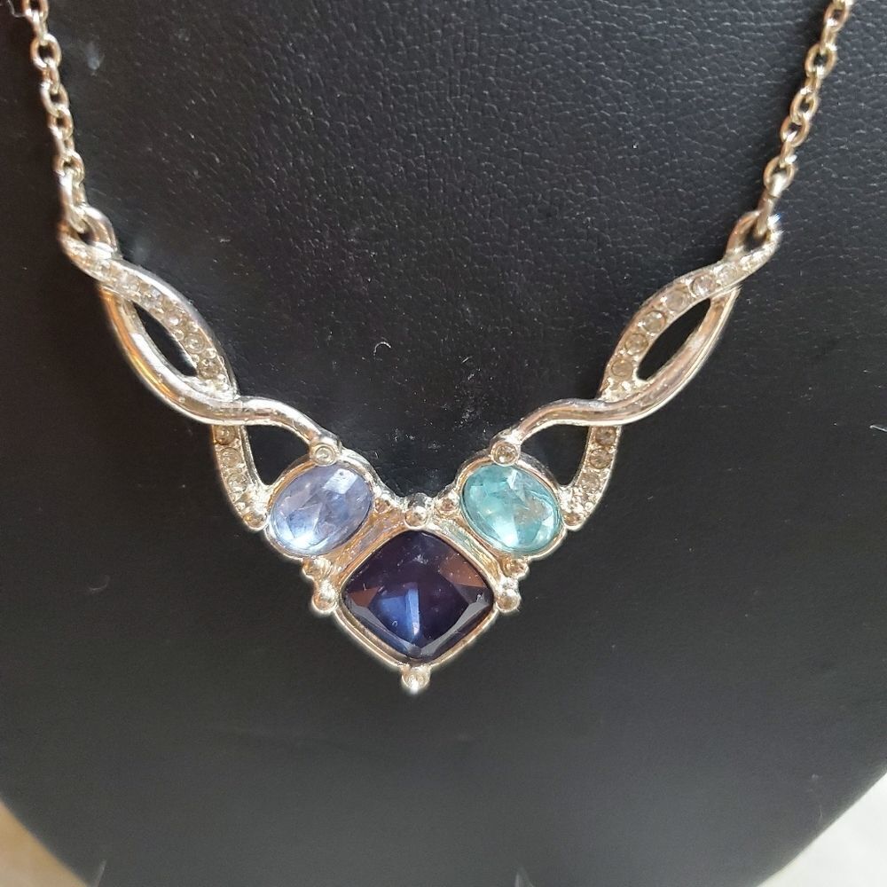 Silver Blue Crystal Cocktail Necklace - Picture 2 of 3
